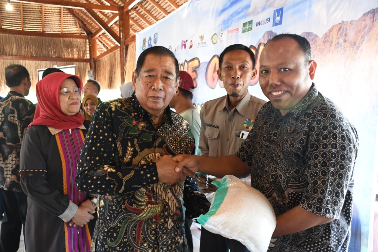 Bupati Lombok Utara Buka Gawe Gubuk Desa Jenggala