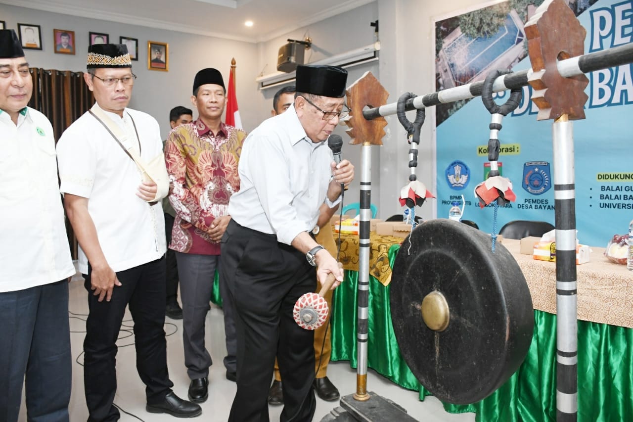 Bupati Lombok Utara Launching Desa Bayan Bercahaya