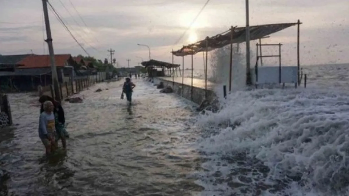 Waspada Banjir Rob, Ini Daftar Wilayah Pesisir NTB Terdampak
