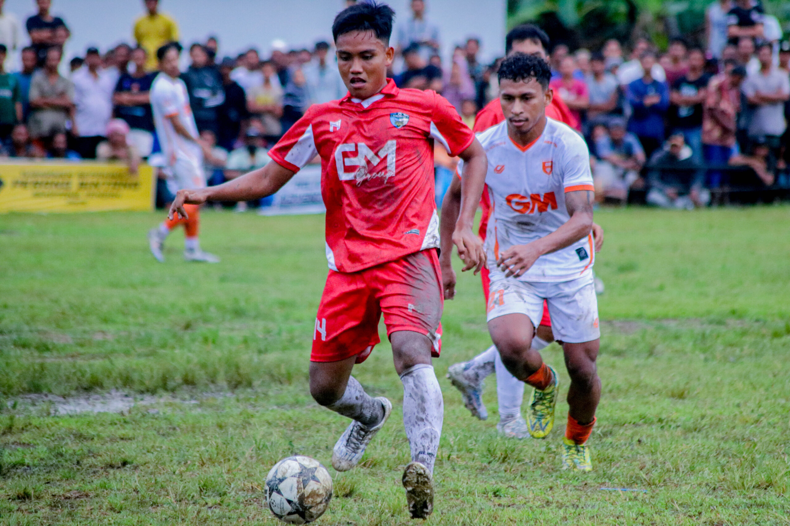 Eks Timnas Osvaldo Haay Curi Perhatian di Sekotong, Bicara Potensi Sepak Bola Lombok