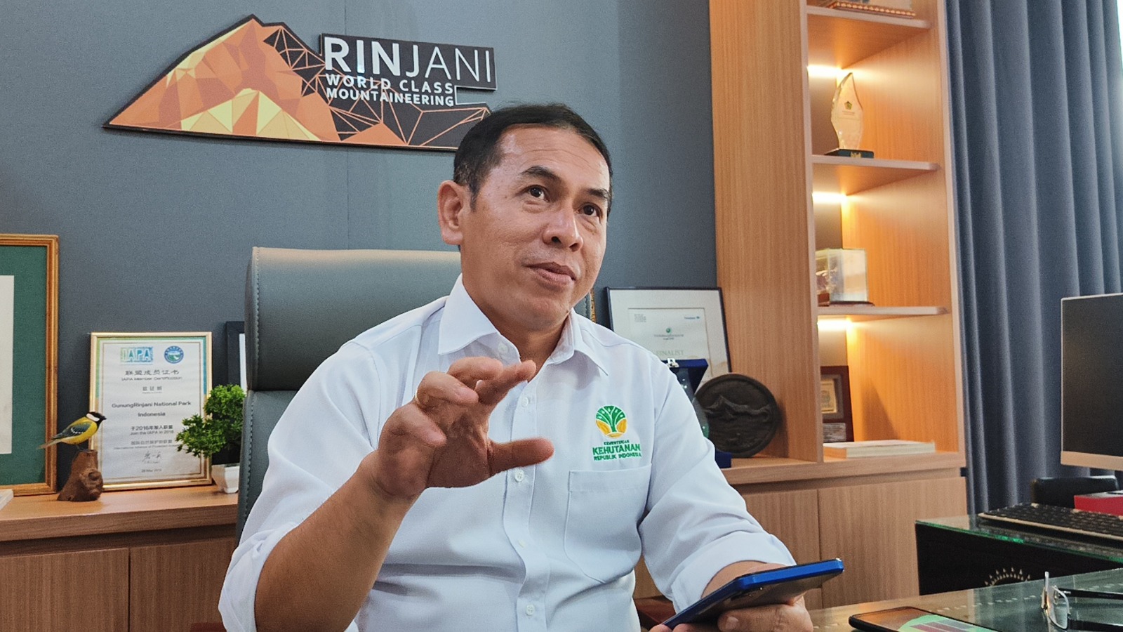 Pendaki Gunung Rinjani Berkurang di 2025, PNBP Lampaui Target