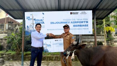 Empat Sapi Kurban dari BIZAM Diserahkan ke Desa dan BAZNAS NTB
